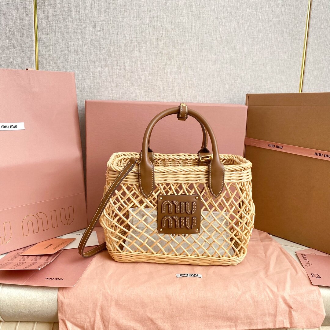 miumiu 5BA286